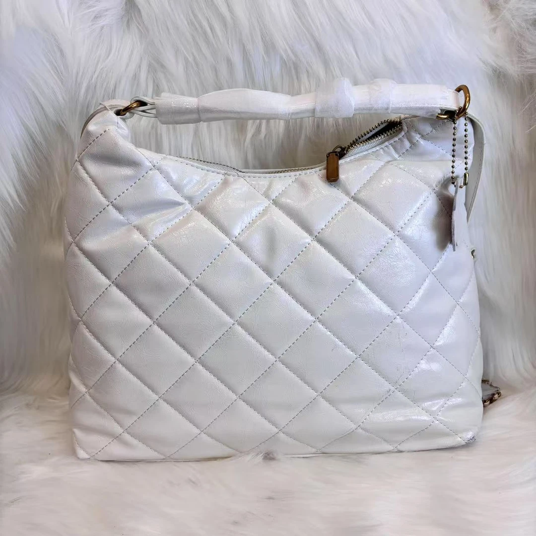 Laugh Queen手工打造真皮女士新款包10731 白色 牛角 双肩包