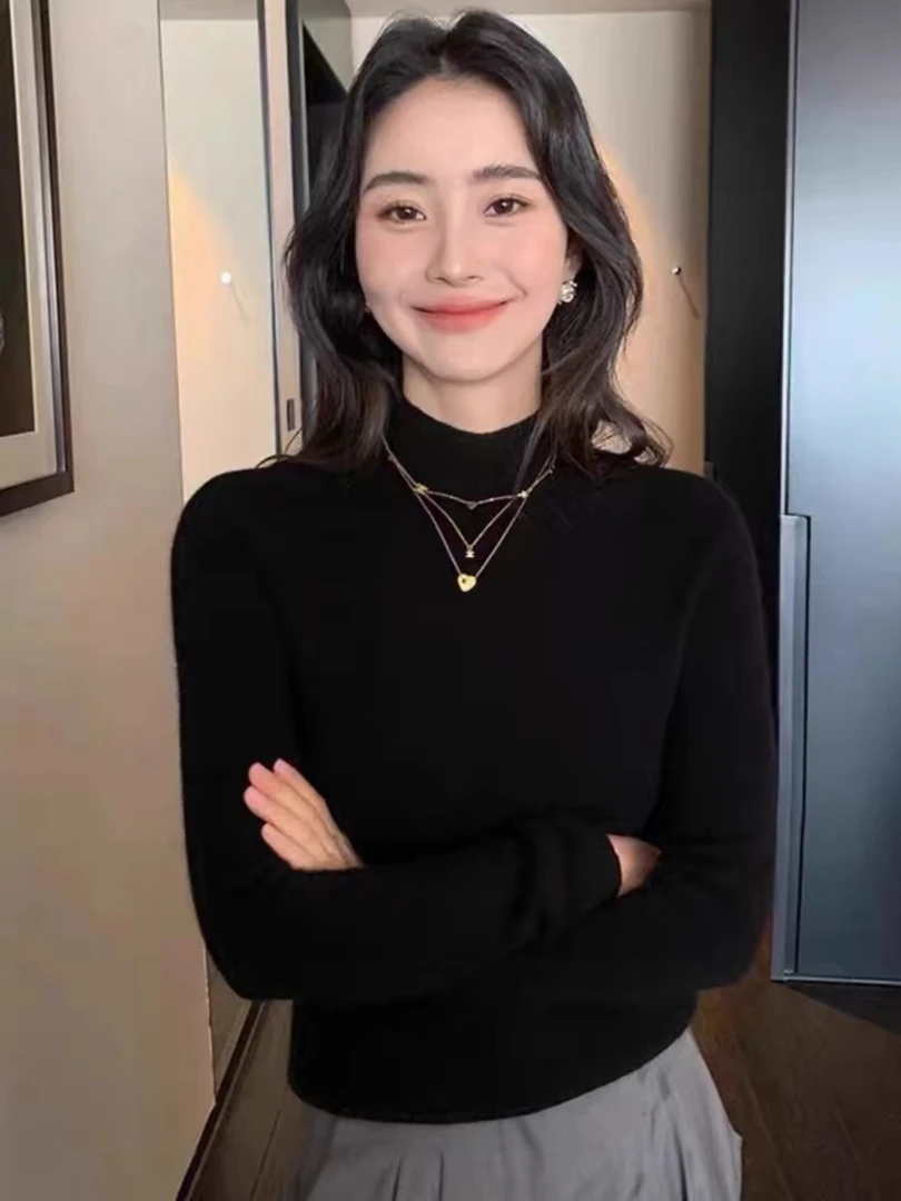 洋气纯色半高领修身内搭打底毛衣女装秋冬2025新款正肩长袖针织衫