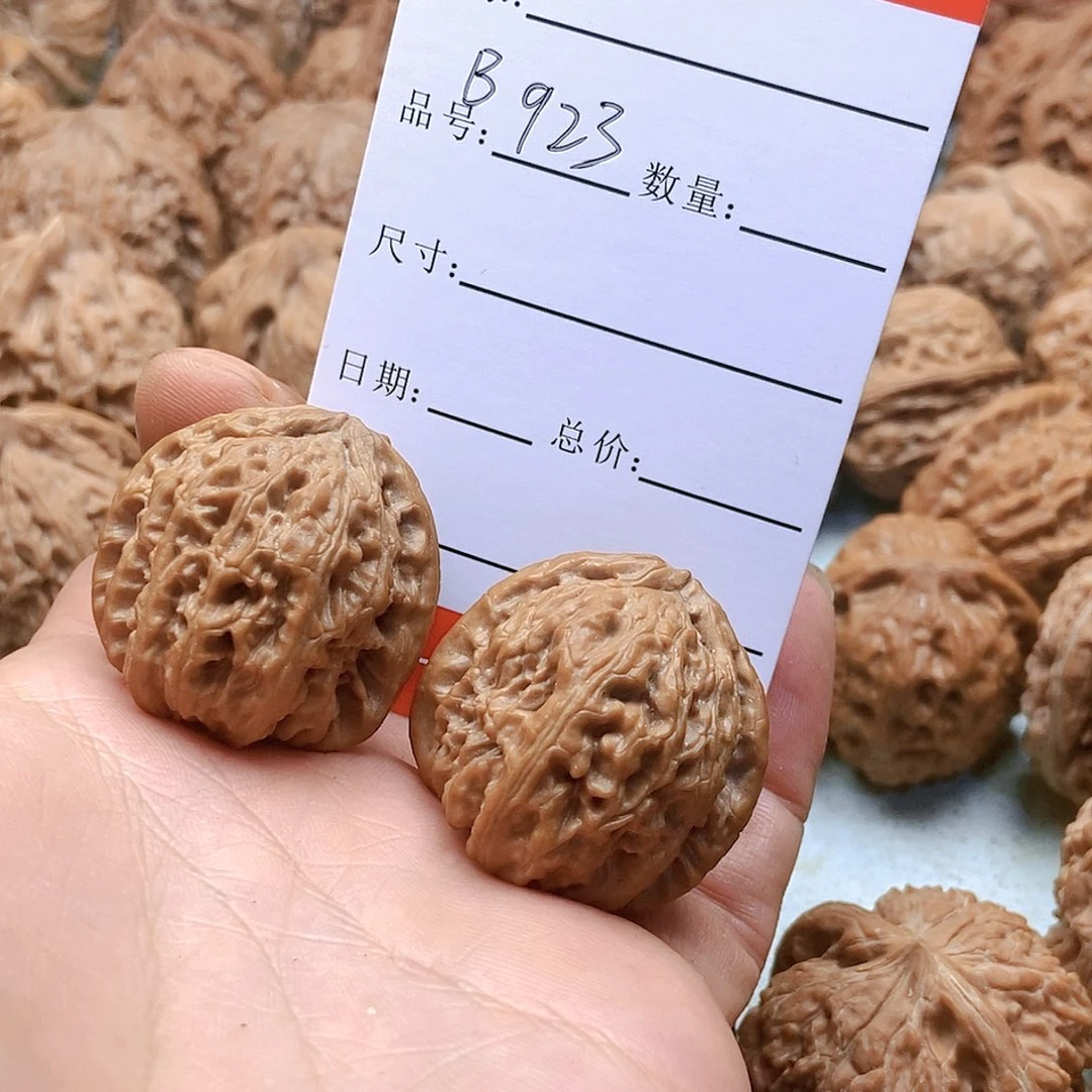 把件桃核923号三角白32尺