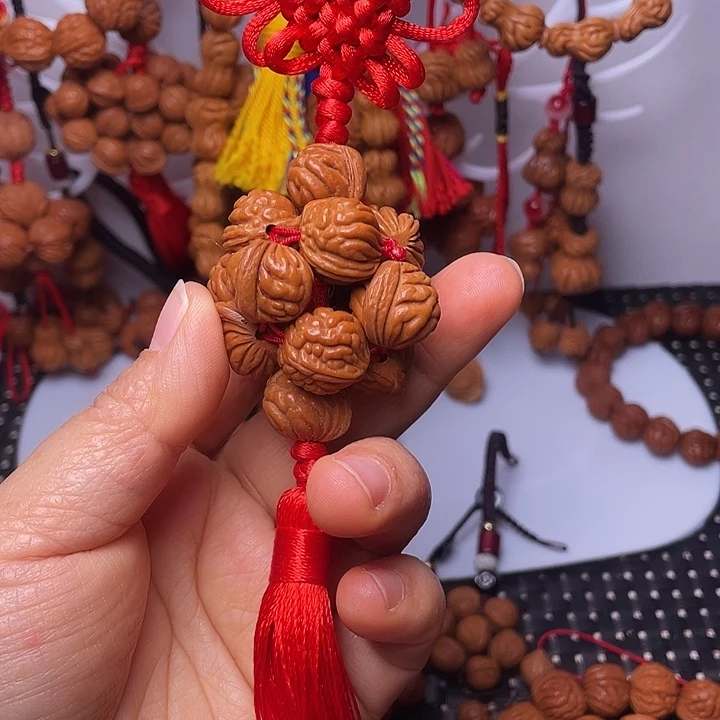 桃核吊坠龙纹桃枭