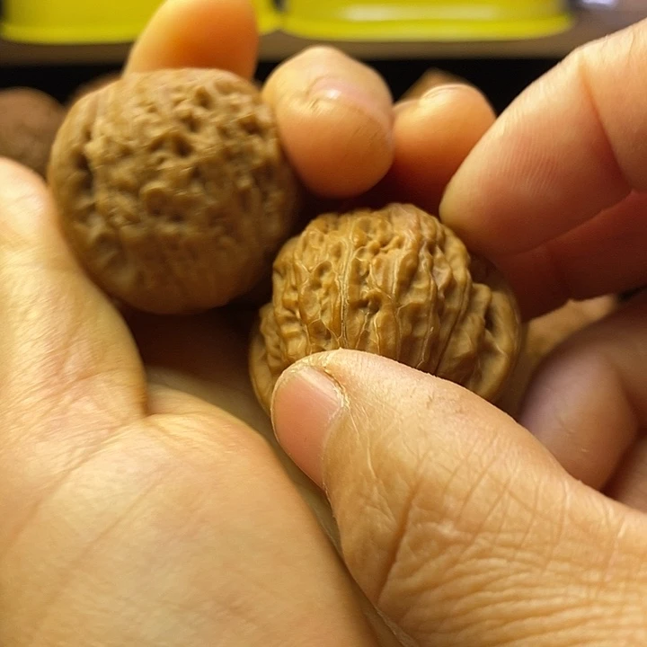 被***海文玩核桃全品铁锤