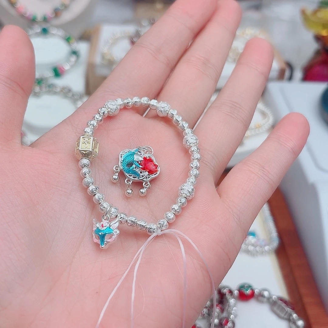 无足银好的灯火辉煌