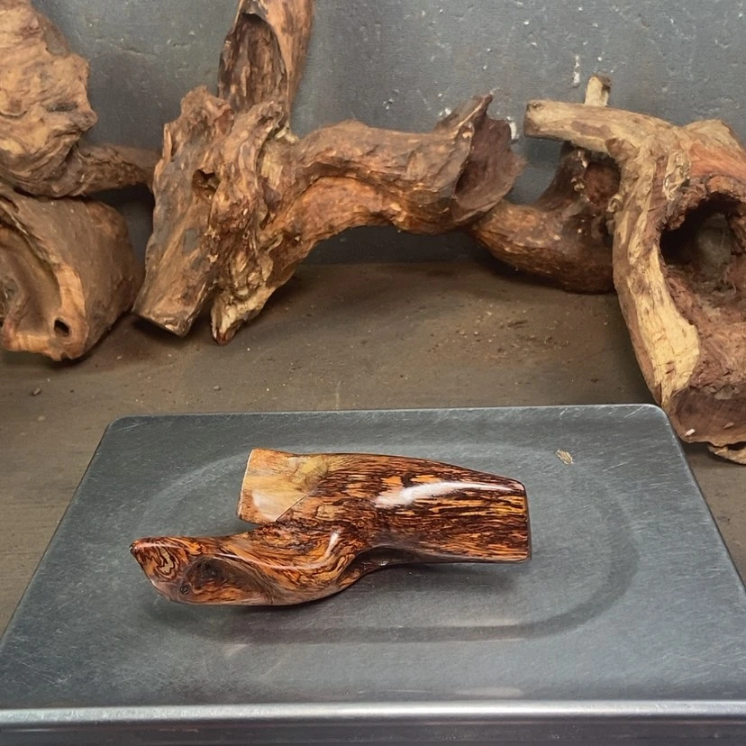 【闪购商品】黄花梨/降香黄檀天**勤