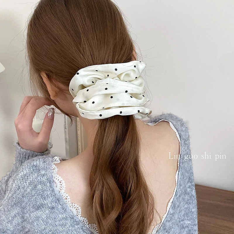 新款简约波点锻面大肠发圈百搭甜美少女扎马尾头绳发饰女时尚头花