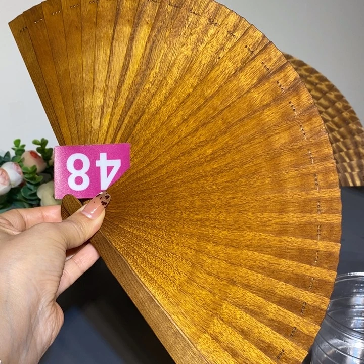 金丝楠用****4金丝楠木扇子