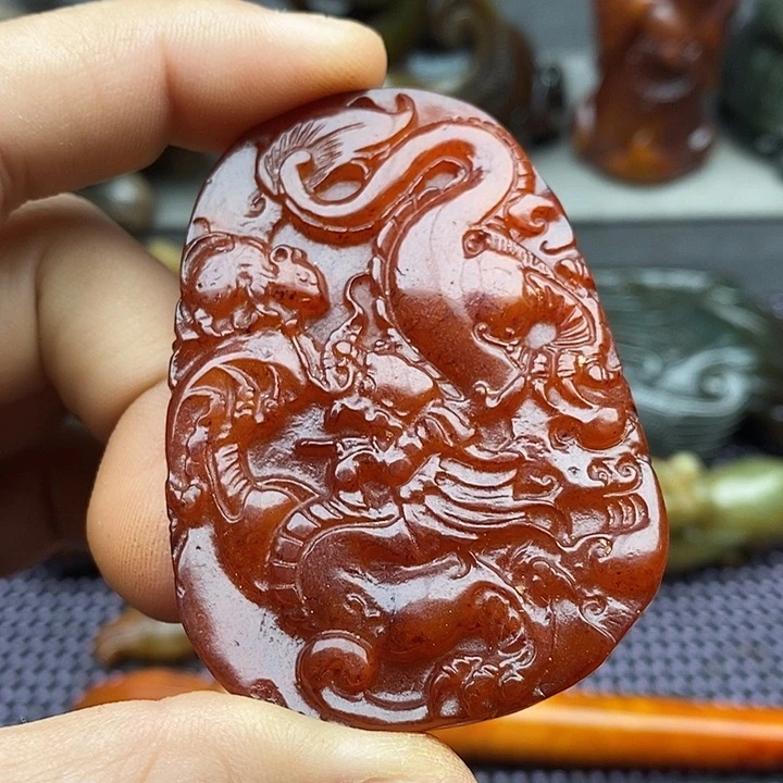未镶嵌蛇纹石玉颈饰