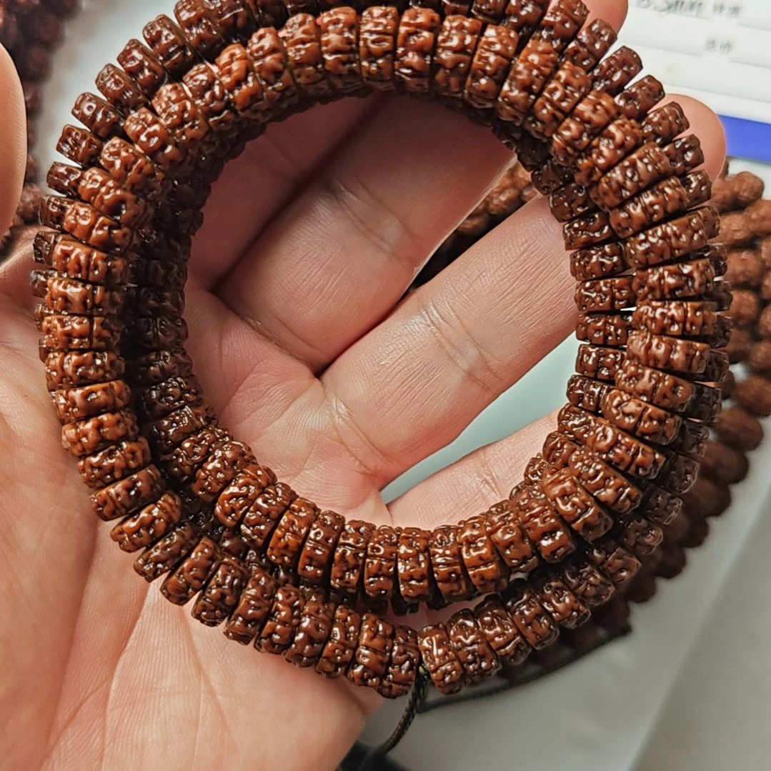 金刚菩提吊坠龙切老树王10MM