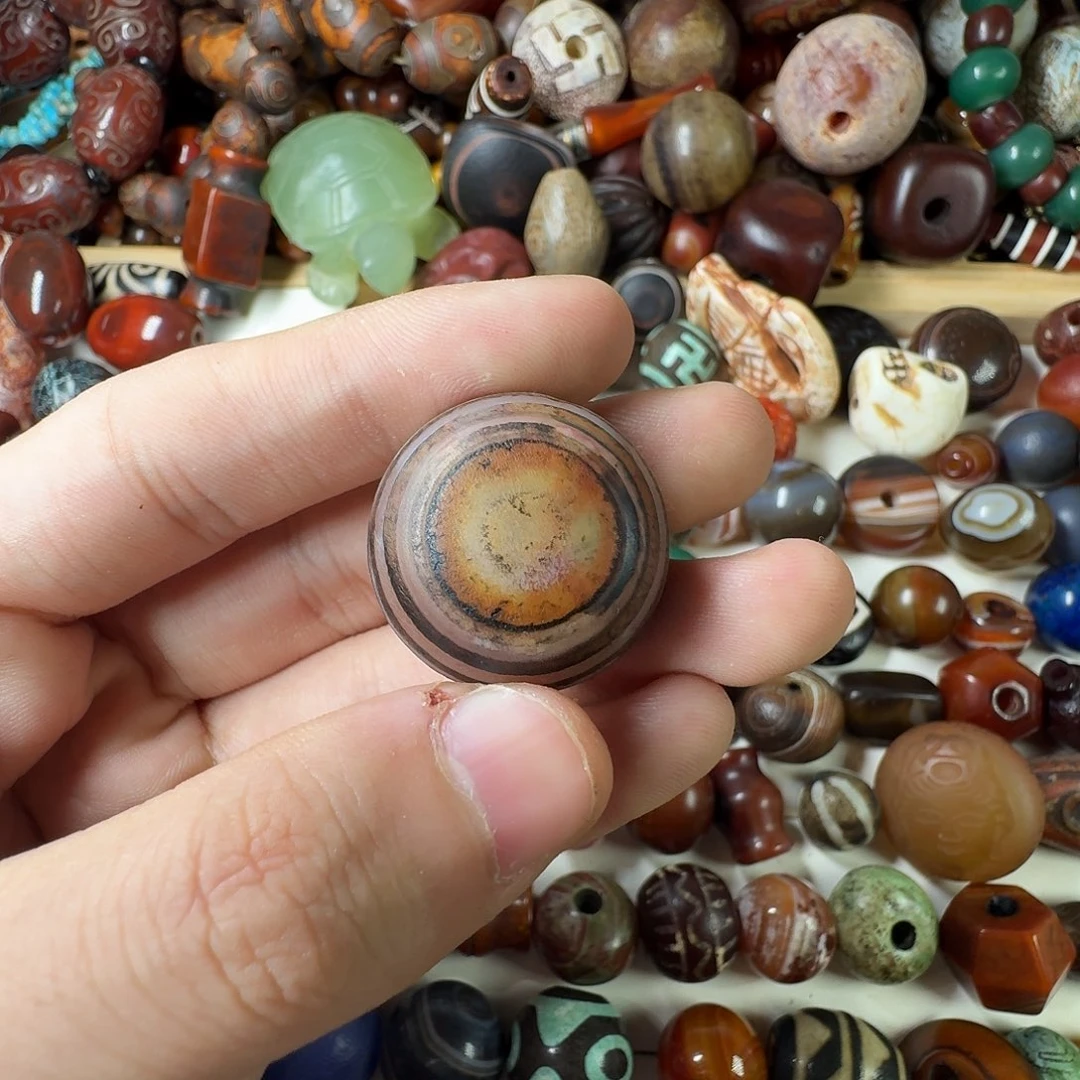 玛瑙/玉髓未镶嵌纯天然玛瑙珠子