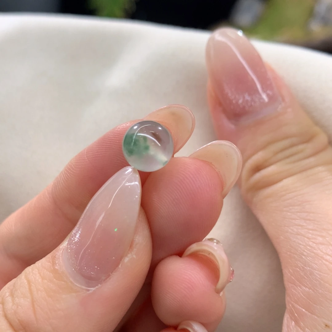 翡翠散珠高冰玻璃卡8.1