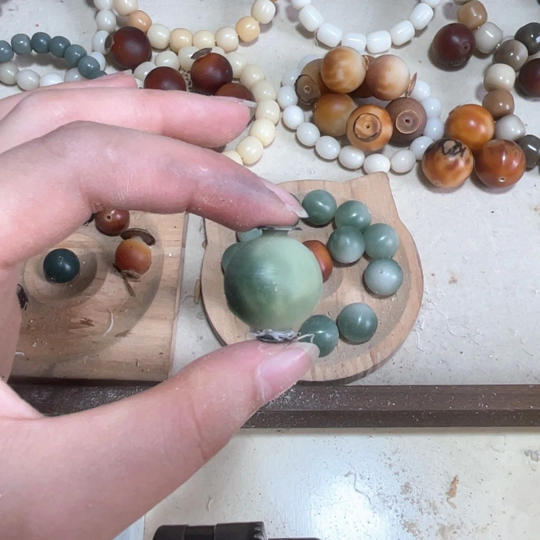 菩提根/象牙果吊坠卡18阴皮圆珠单颗