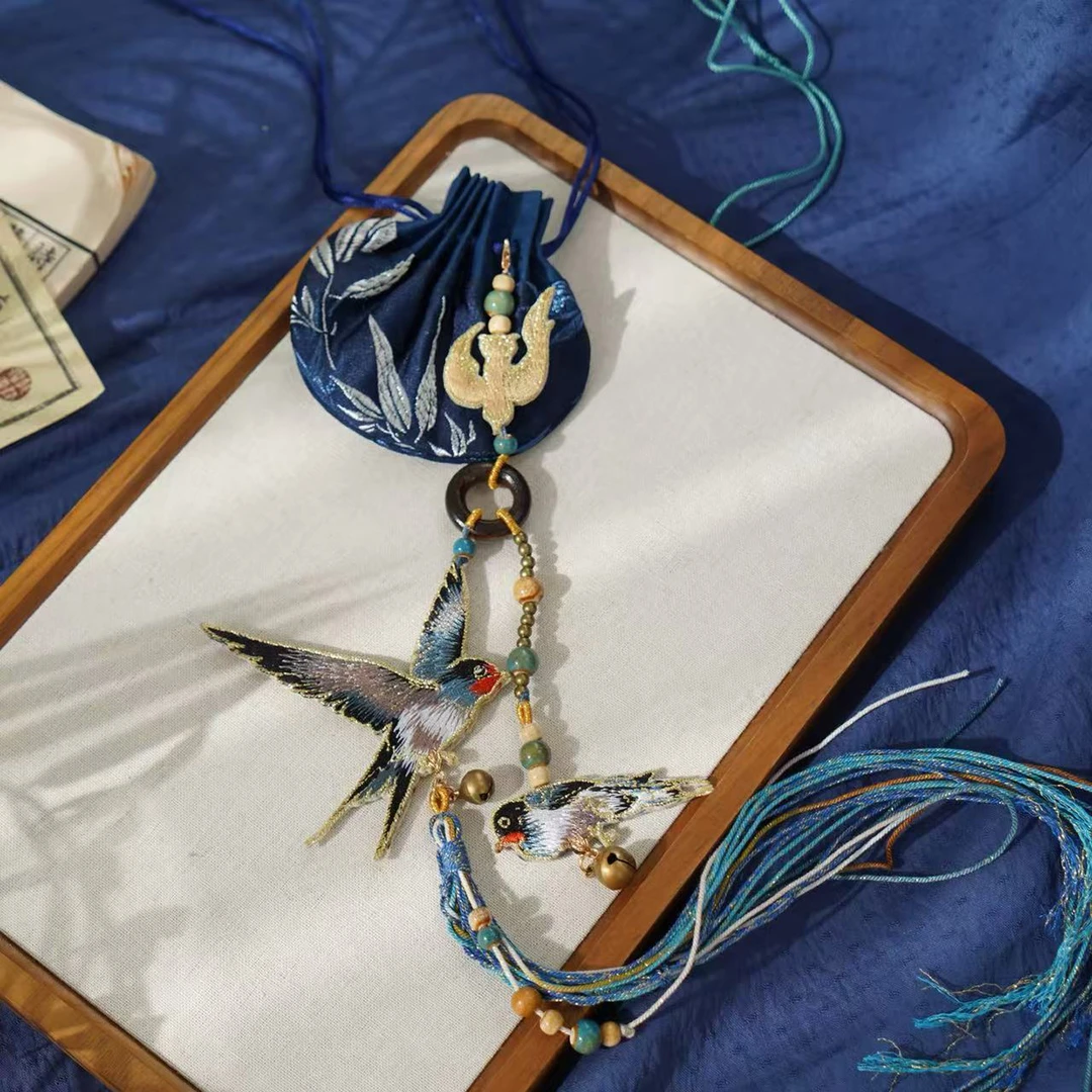 云深雾浅 新燕来 原创双面刺绣燕子挂饰古风荷包装饰汉服禁步配饰