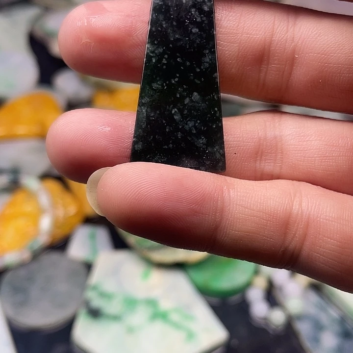 翡翠散珠天然翡翠