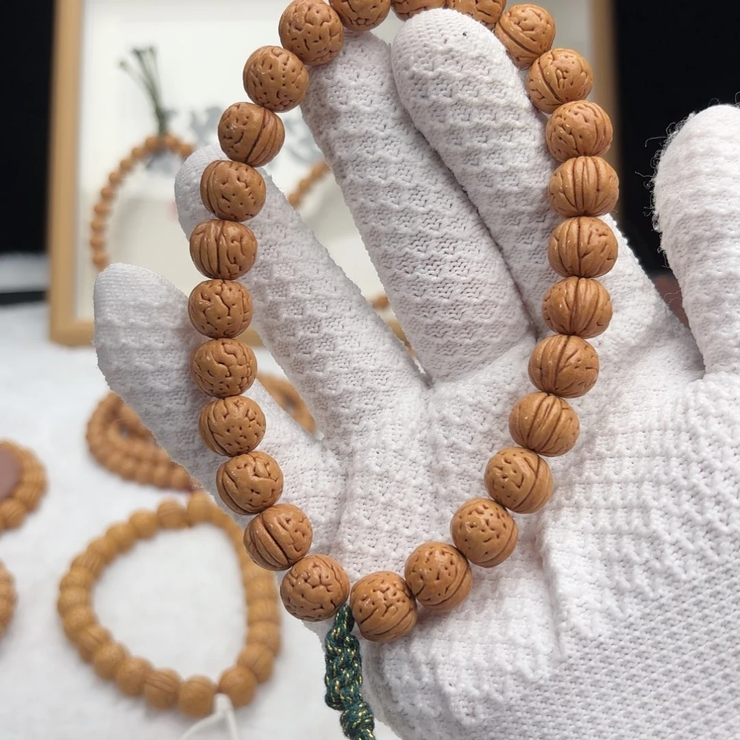 忽***～桃核手串1.3「野兽花园」野生桃核手持