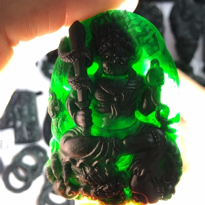 未镶嵌定制翡翠不动明王