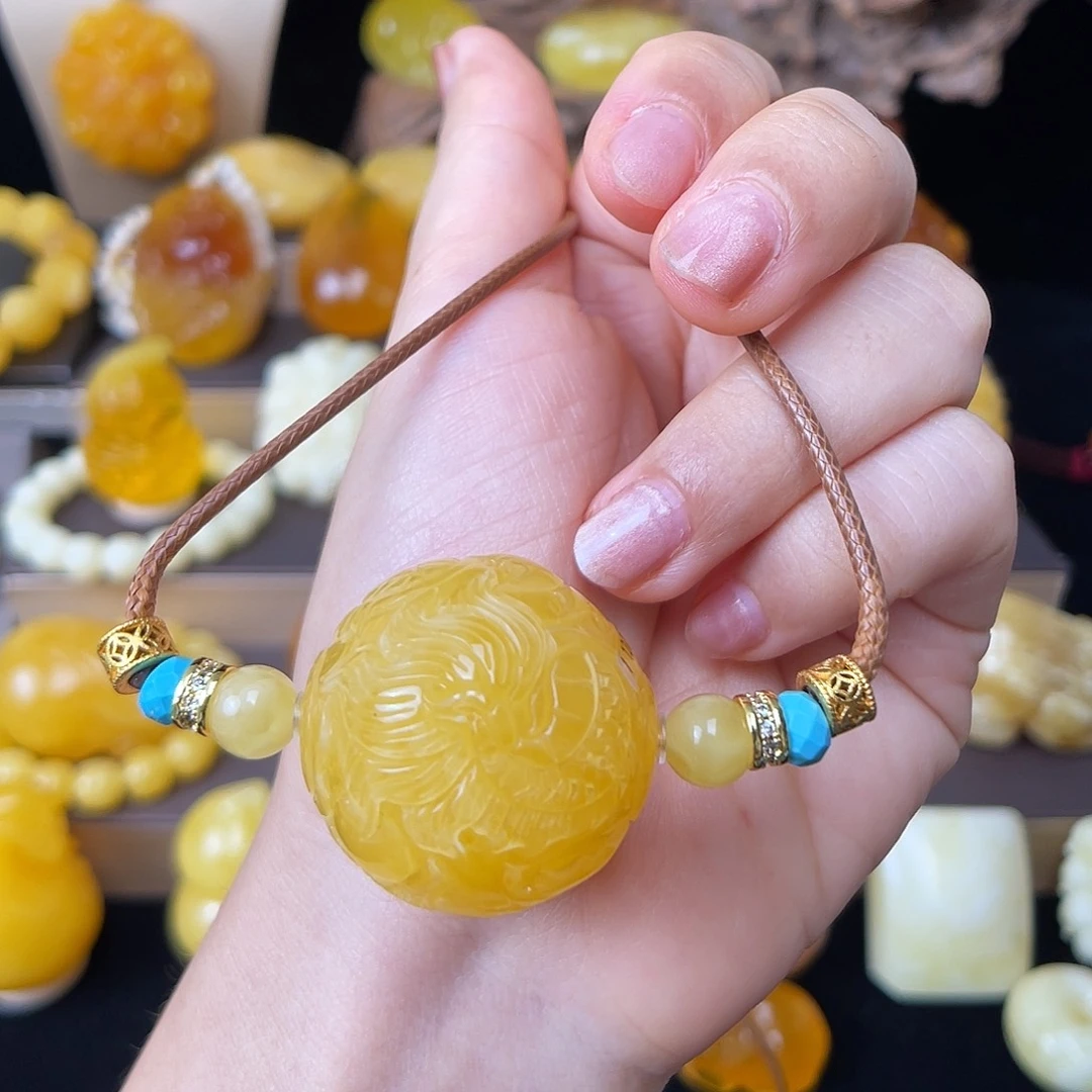 琥珀未镶嵌珠宝奇石