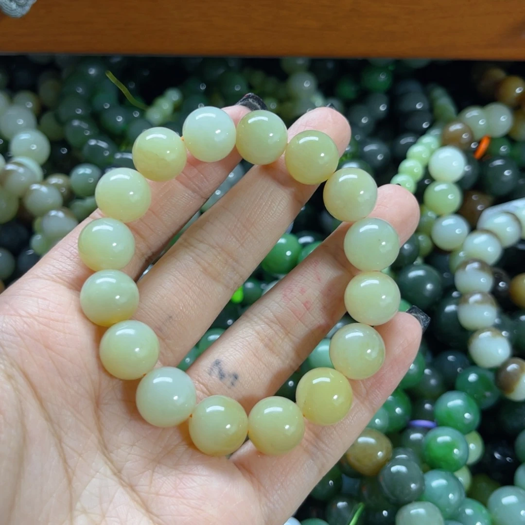 手串未镶嵌和田玉