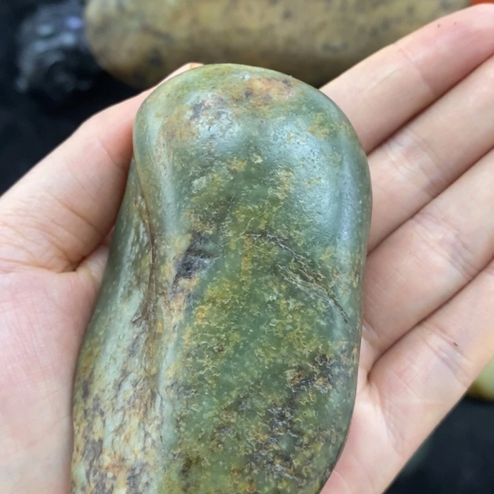 未镶嵌和田玉（糖玉）挂件