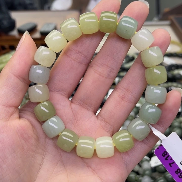 和田玉未镶嵌手链