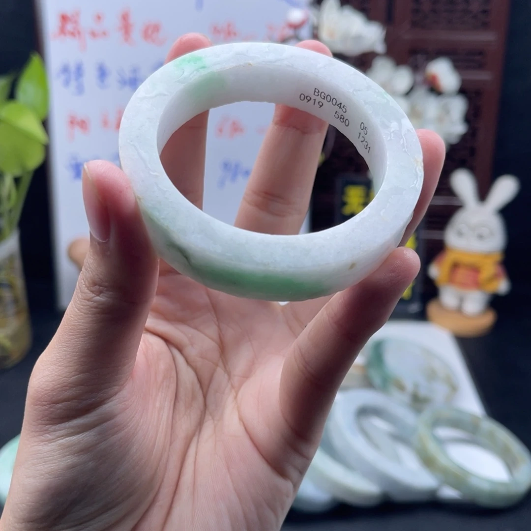 定制翡翠未镶嵌正圈