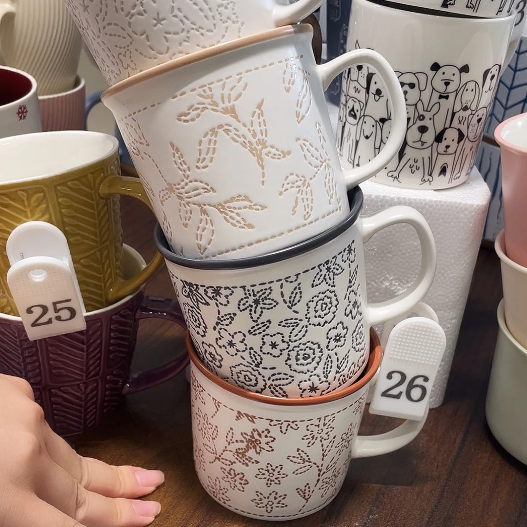 陶无盖款4个浮雕杯