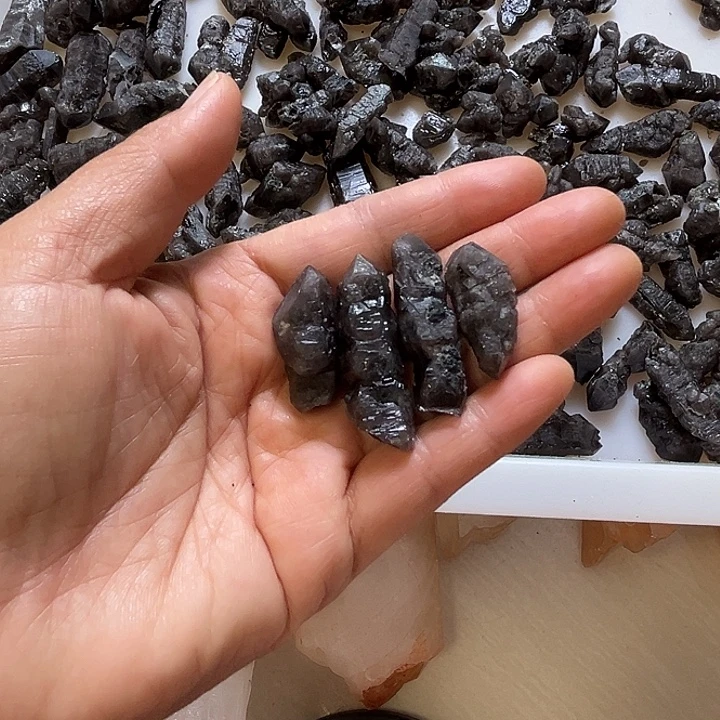 中***进未镶嵌珠宝半成品水晶