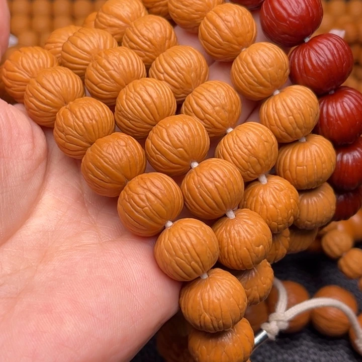 猴头核桃吊坠脖挂68