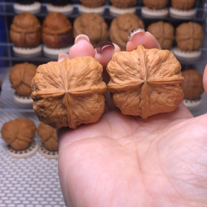 把件文玩核桃40号战斧四楞39尺