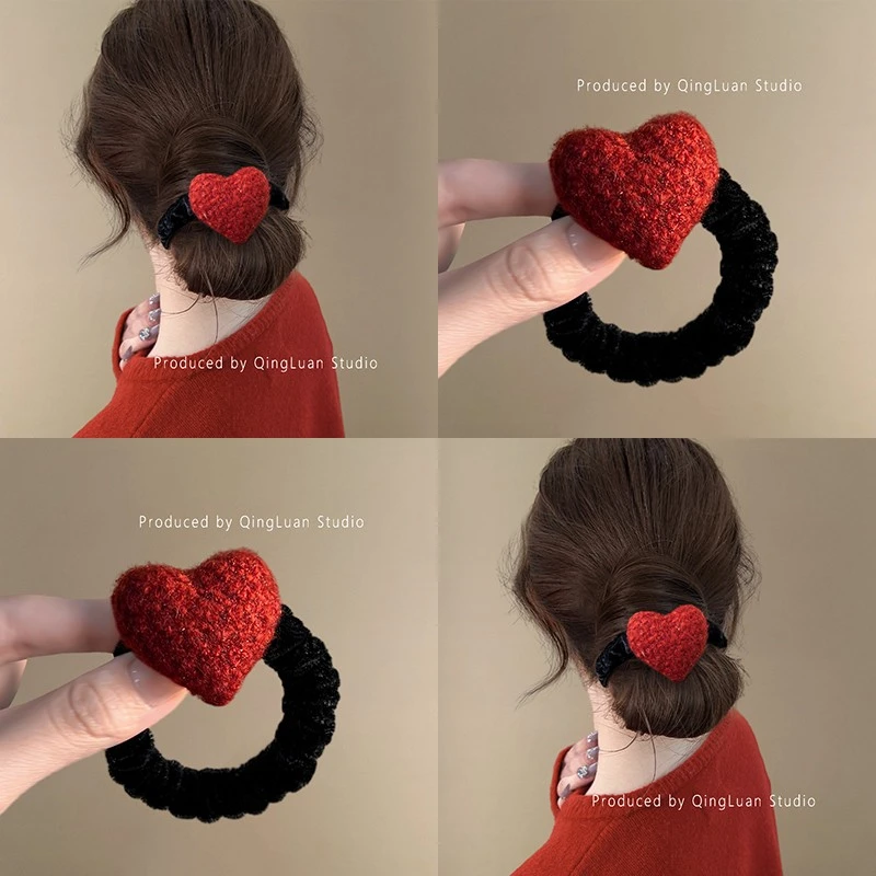 心动不止~毛呢爱心丝绒小肠发圈女2025新款丸子头扎发绳旅行发饰