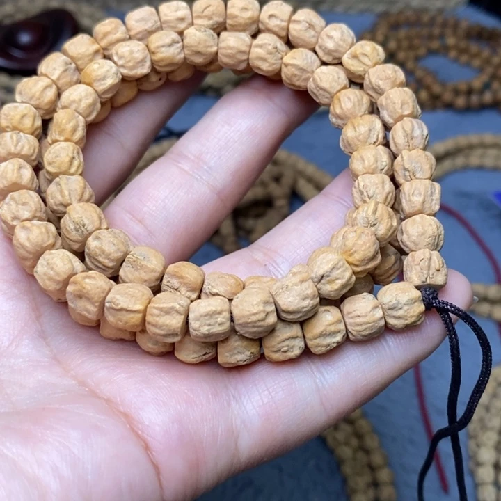 吊坠柏香籽/百香籽小*?