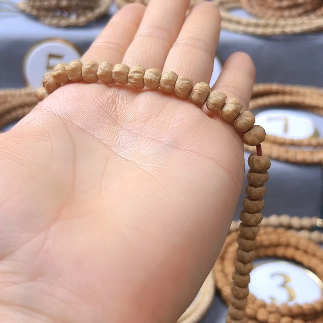 柏香籽/百香籽手串南*