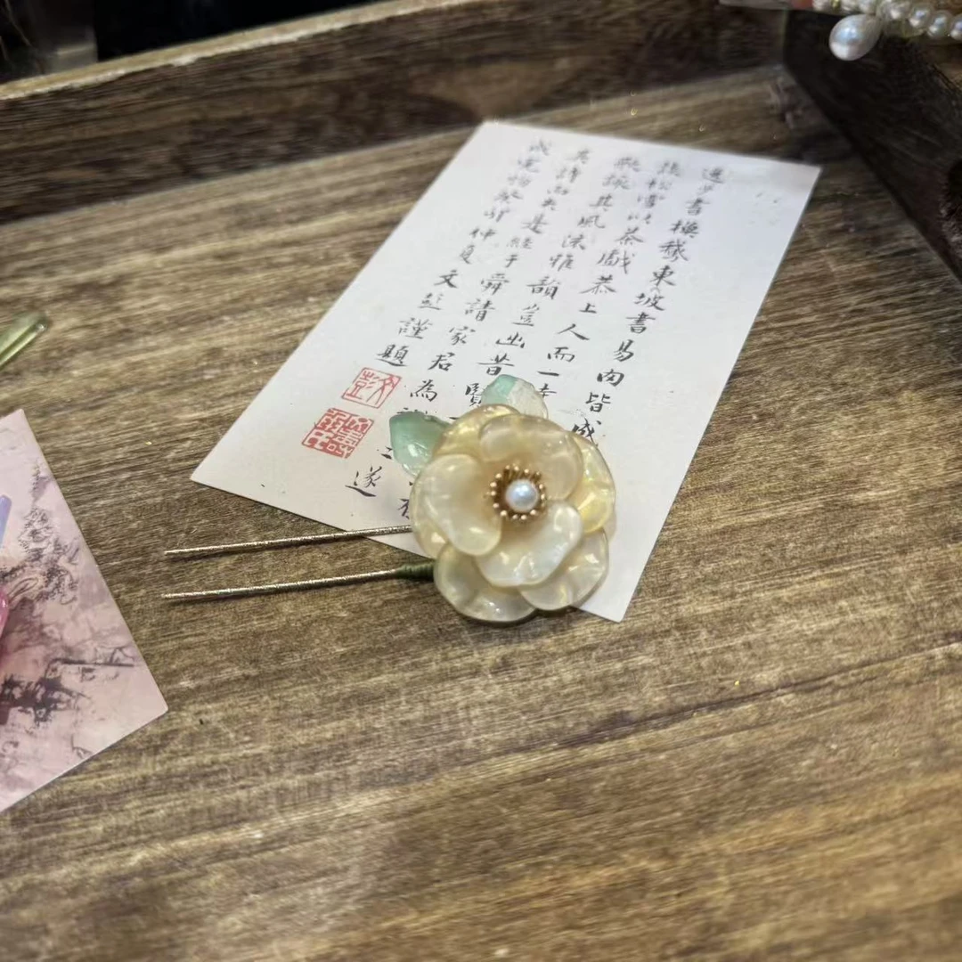 琉璃小山茶香槟。前尘梦古风汉服配饰