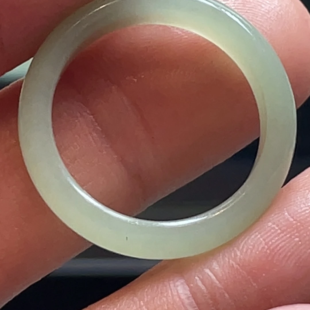 和田玉未镶嵌戒指