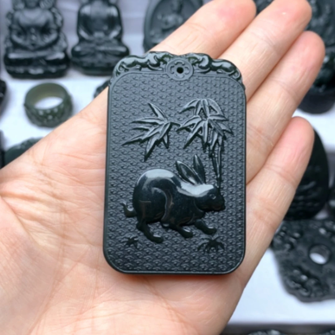 【闪购商品】和田玉颈饰未镶嵌双面雕刻