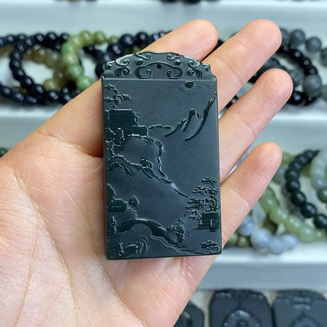 和田玉未镶嵌颈饰