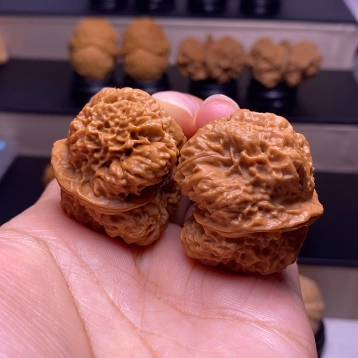 文玩核桃把件 小帝王蟾32
