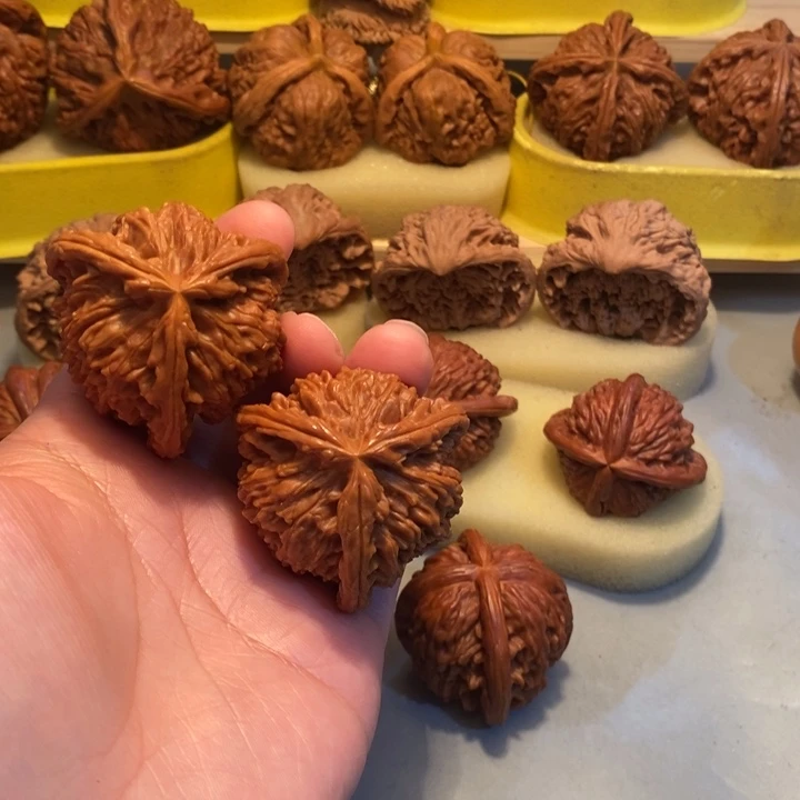 马***贰吊坠文玩核桃nnnnmnm