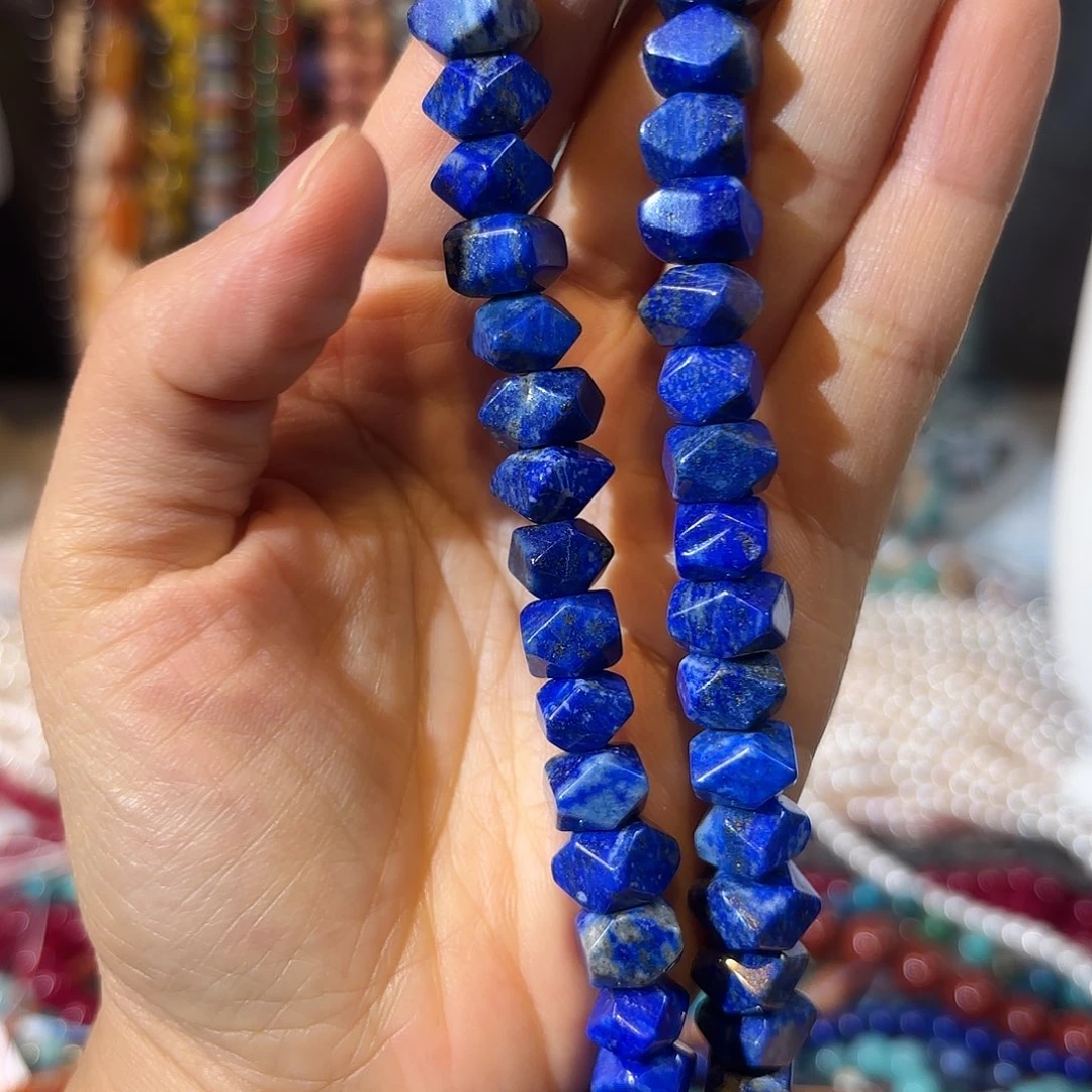 玛瑙/玉髓未镶嵌珠宝半成品青金冲角一条