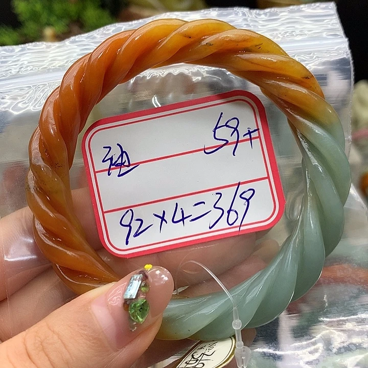 响***头未镶嵌蛇纹石玉手镯
