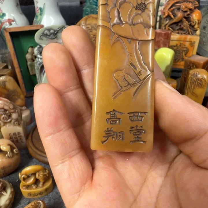 石材南****俑印章漂亮手工制作