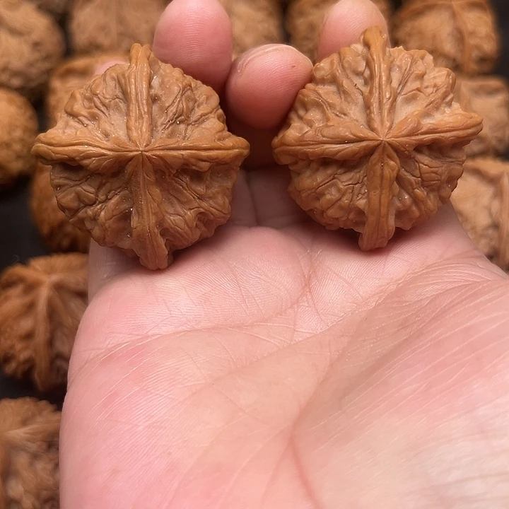 文玩核桃吊坠你们都在