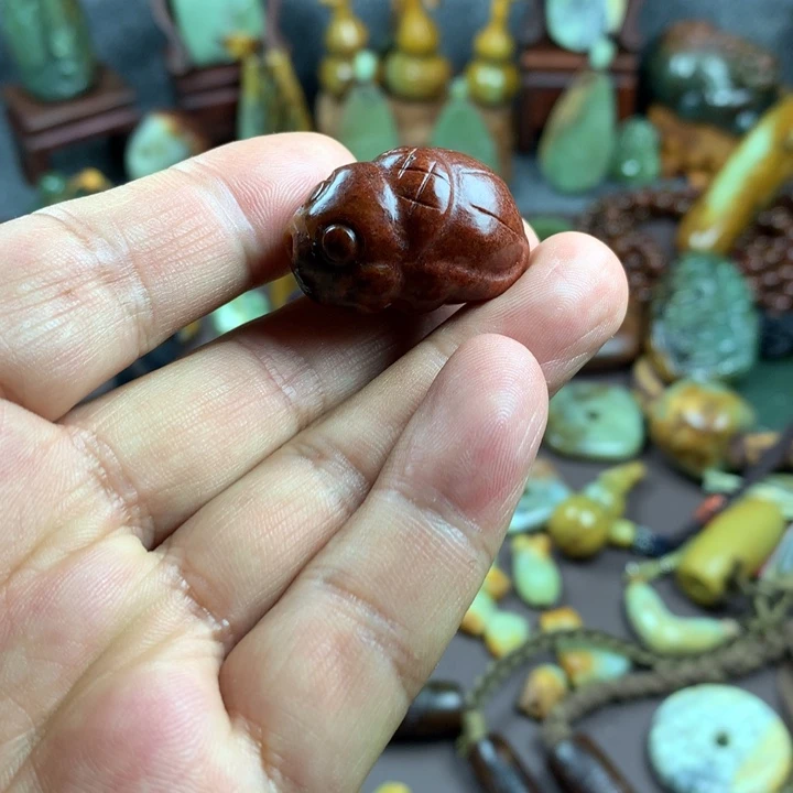 岫岩河磨玉（透闪石质玉）未镶嵌吊坠(赠链)