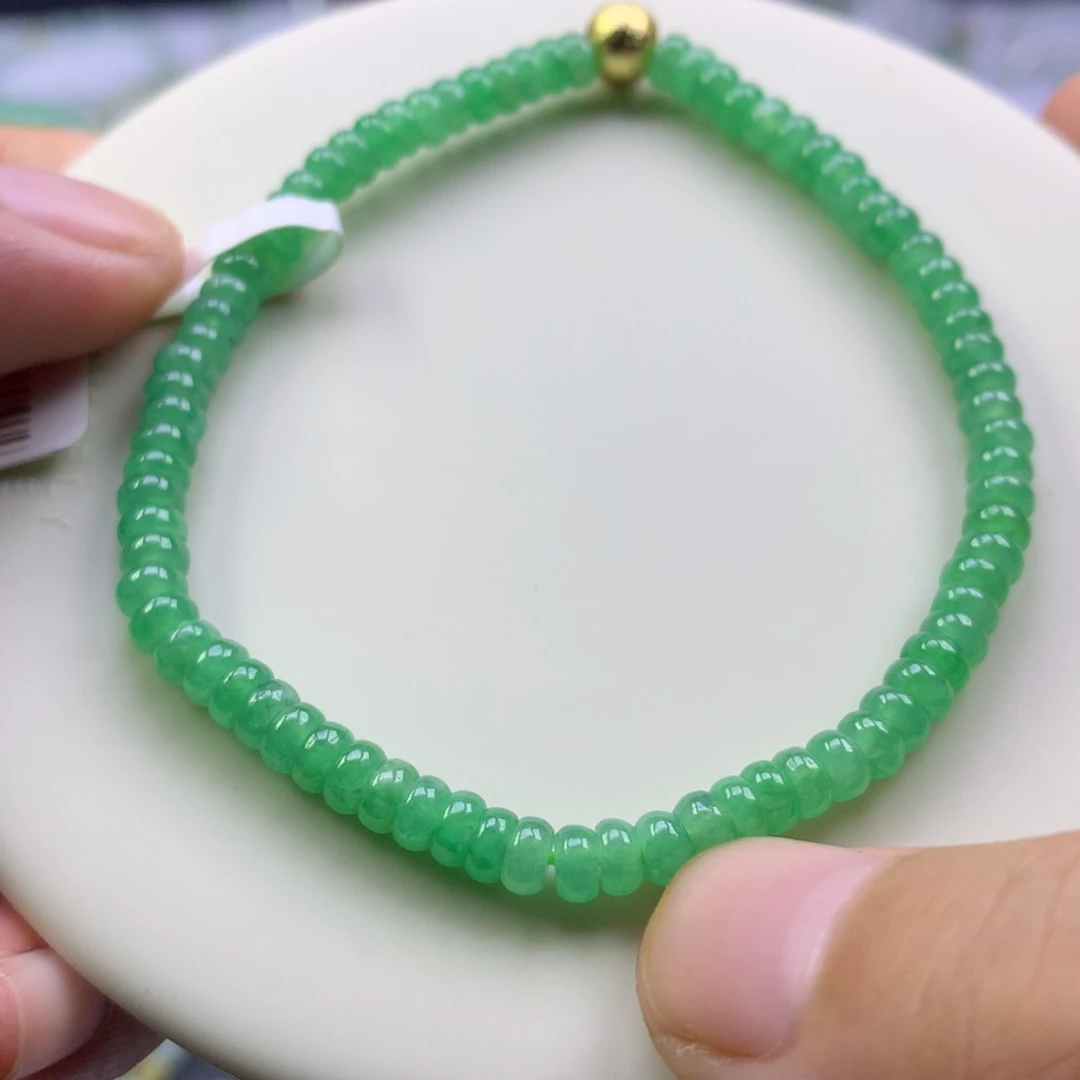 未镶嵌手串翡翠卡4