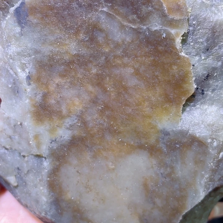 和田玉未镶嵌珠宝半成品