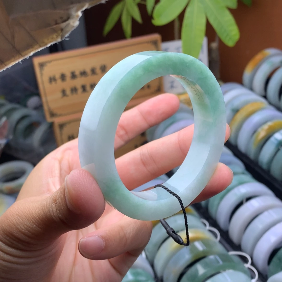 未镶嵌手镯定制翡翠定制手镯