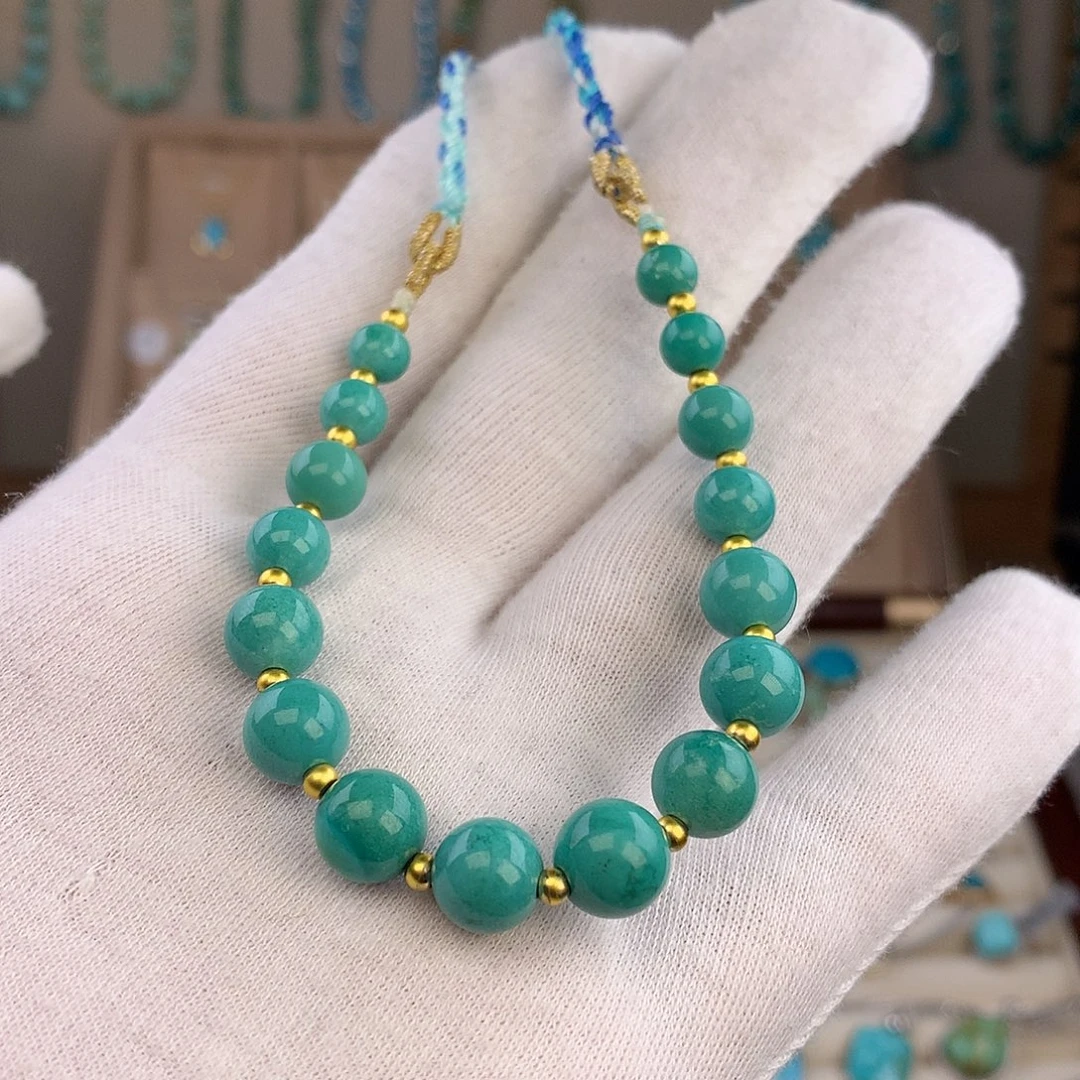 绿松石未镶嵌颈饰