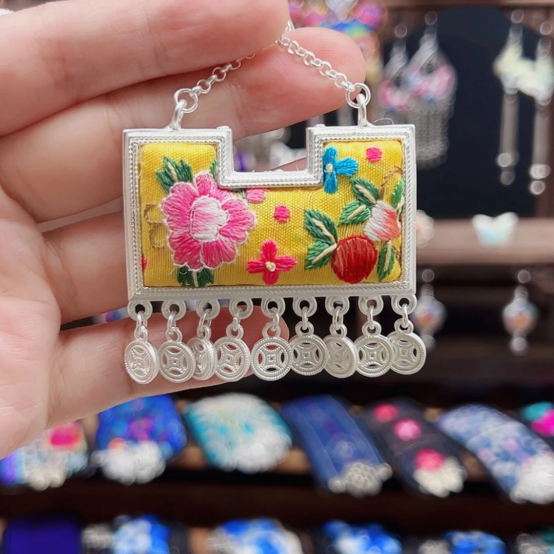 织绣手工刺绣工艺品