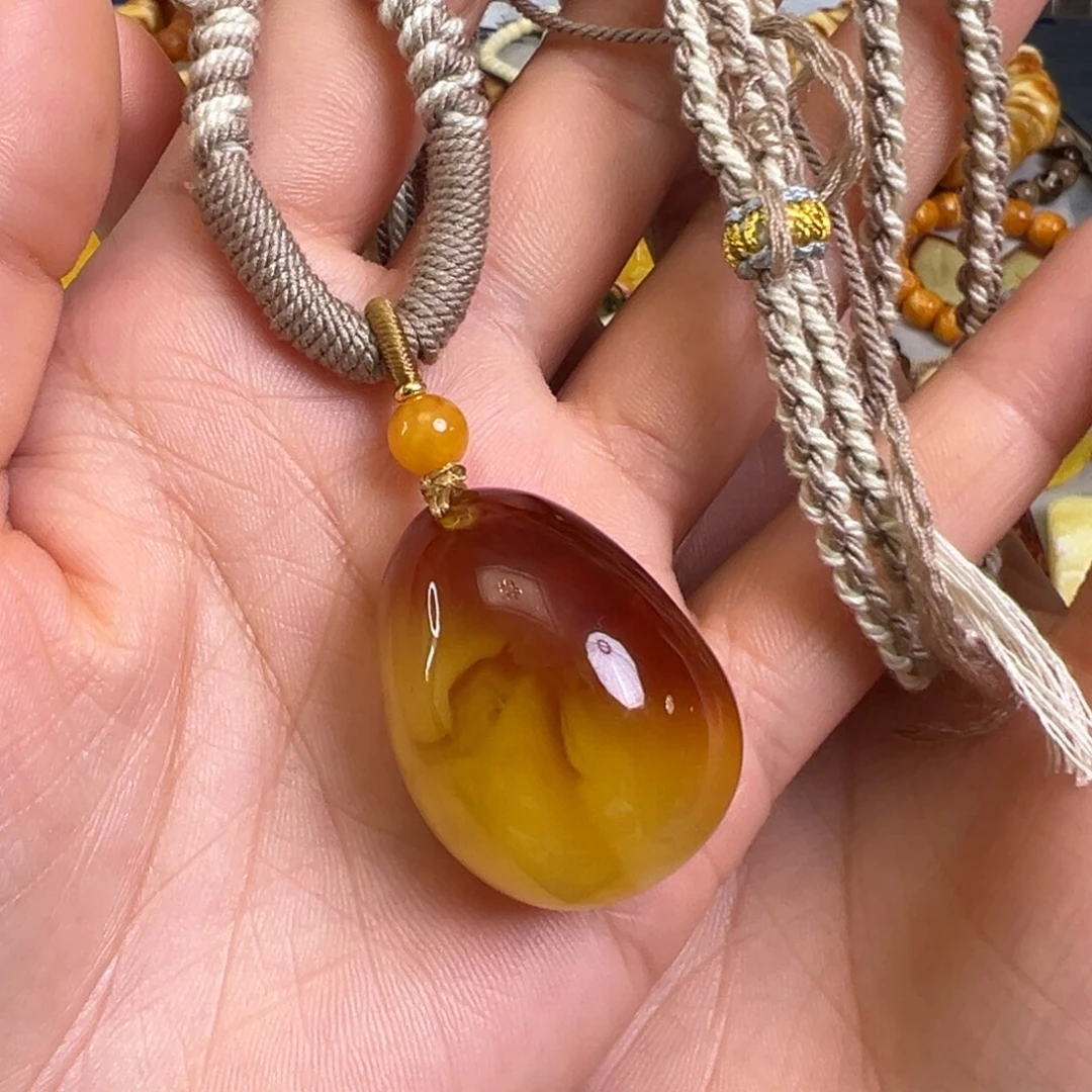 未镶嵌蜜蜡裸石蜜蜡