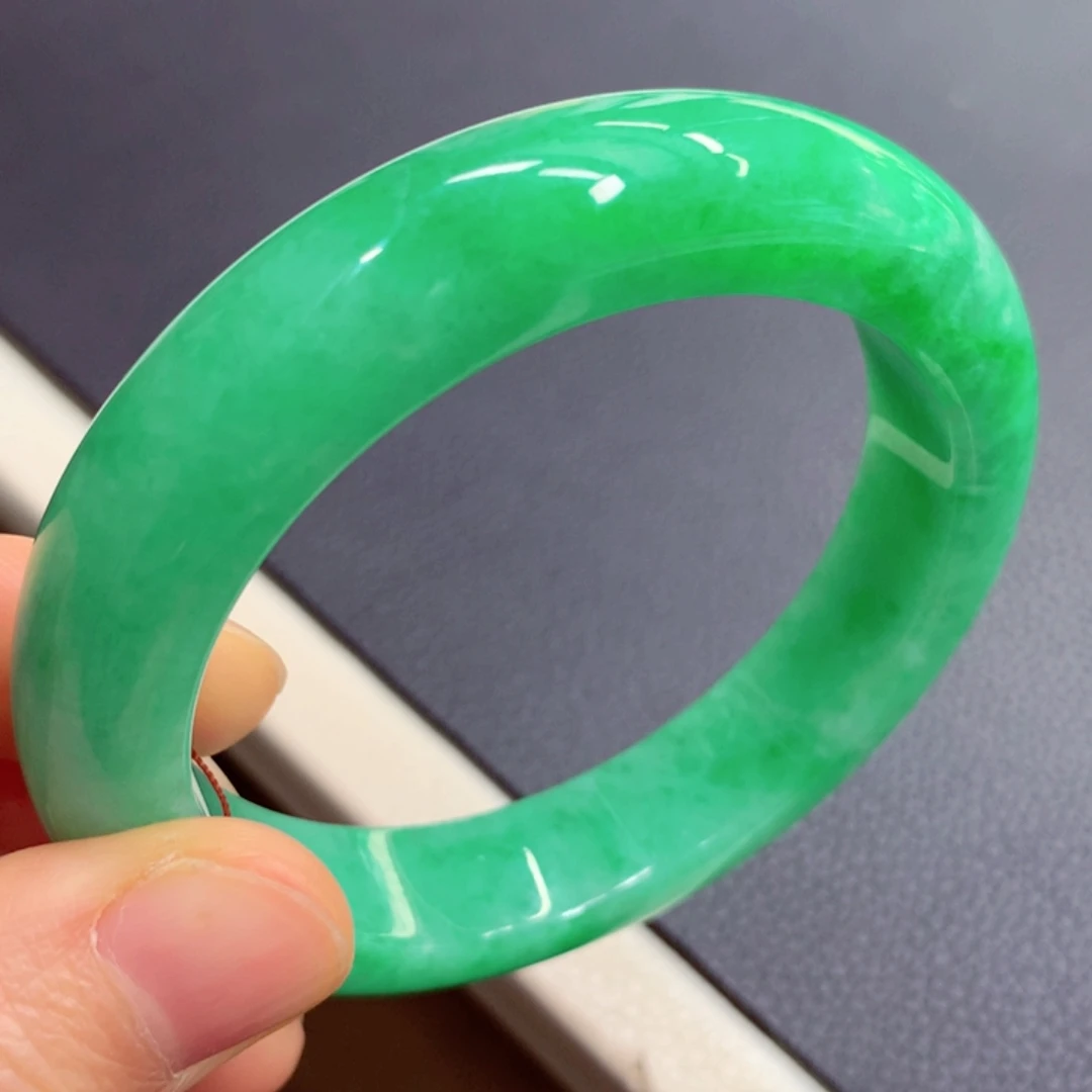 未镶嵌手镯翡翠翡翠