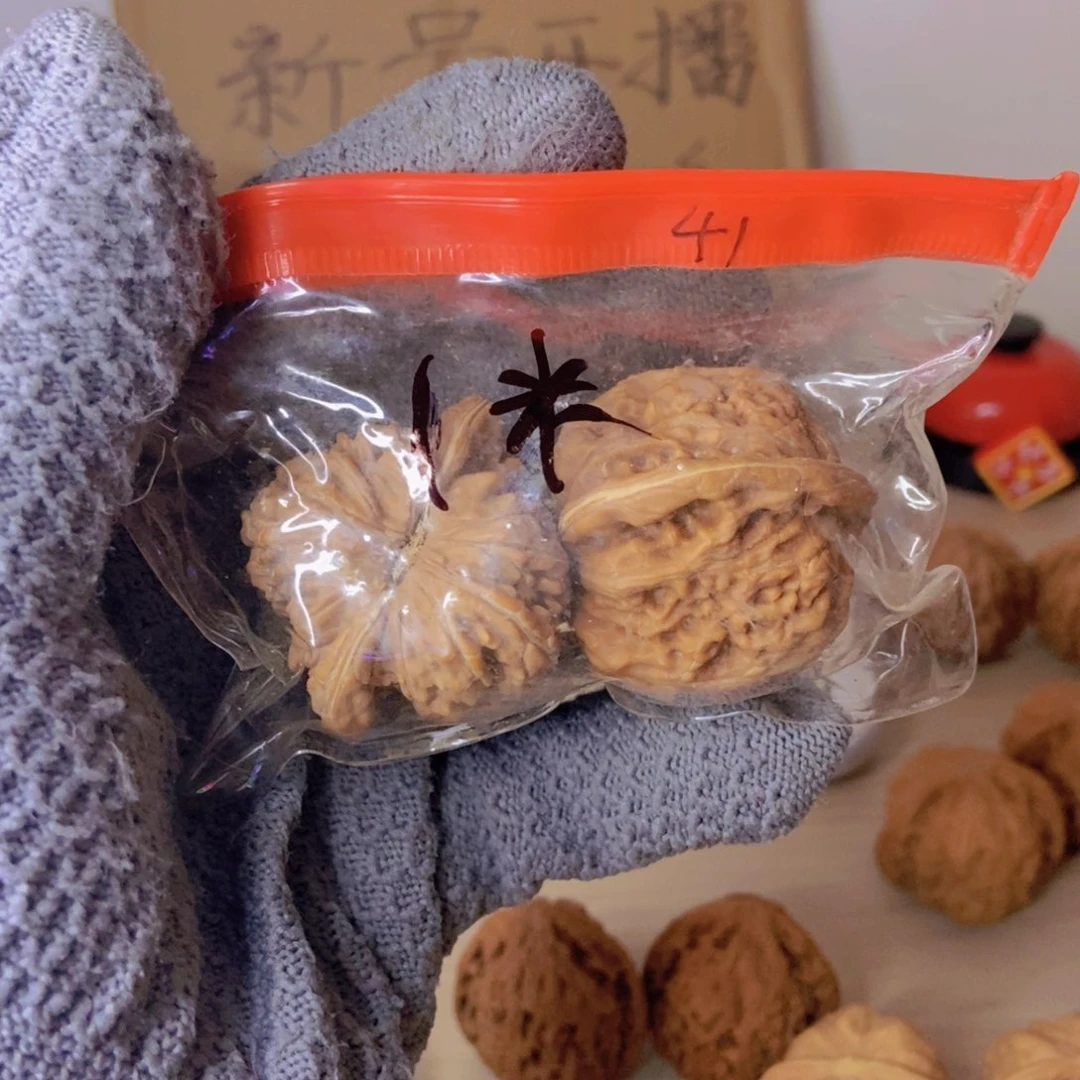 文玩核桃把件1米四座楼