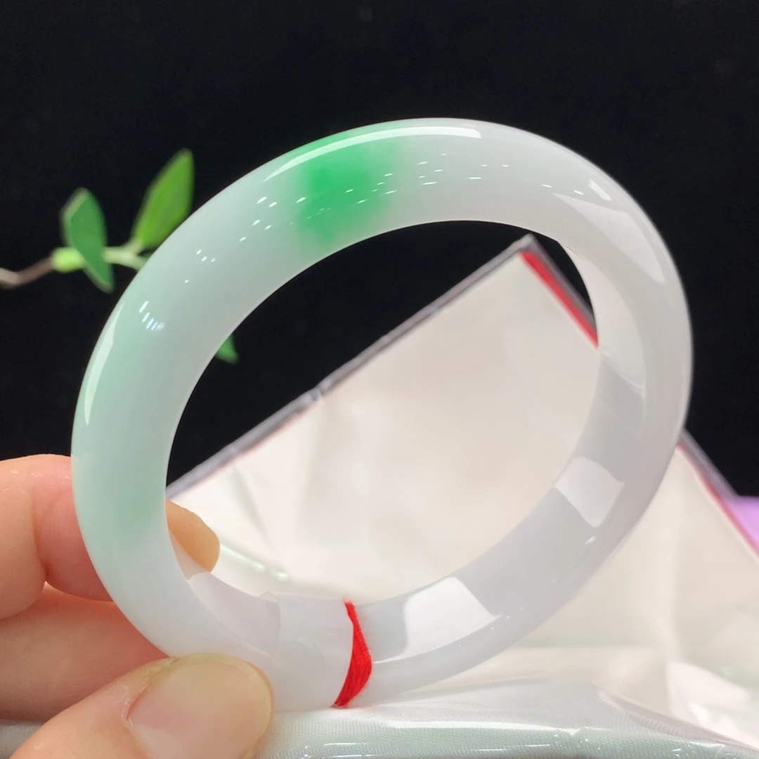 翡翠手镯未镶嵌111/0025